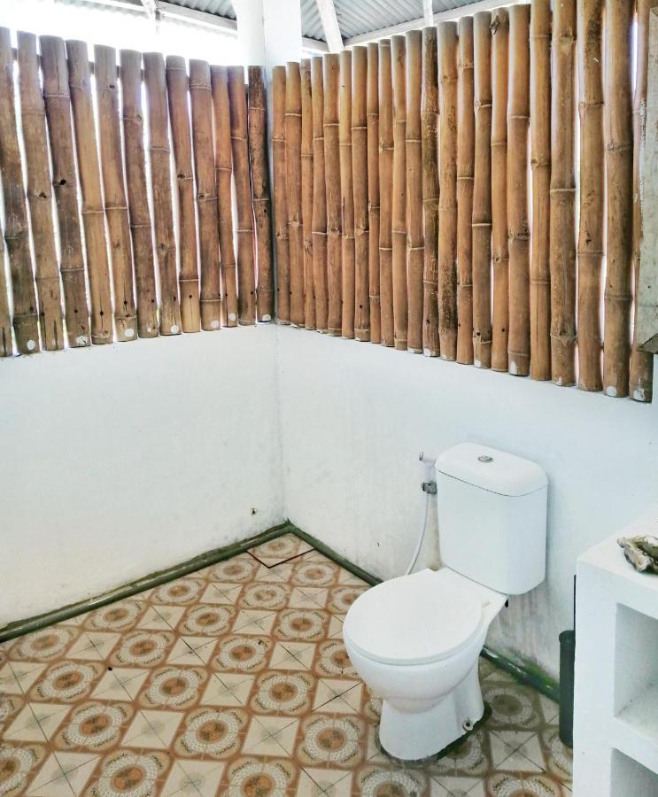 Lambo Homestay Waikabubak Dış mekan fotoğraf
