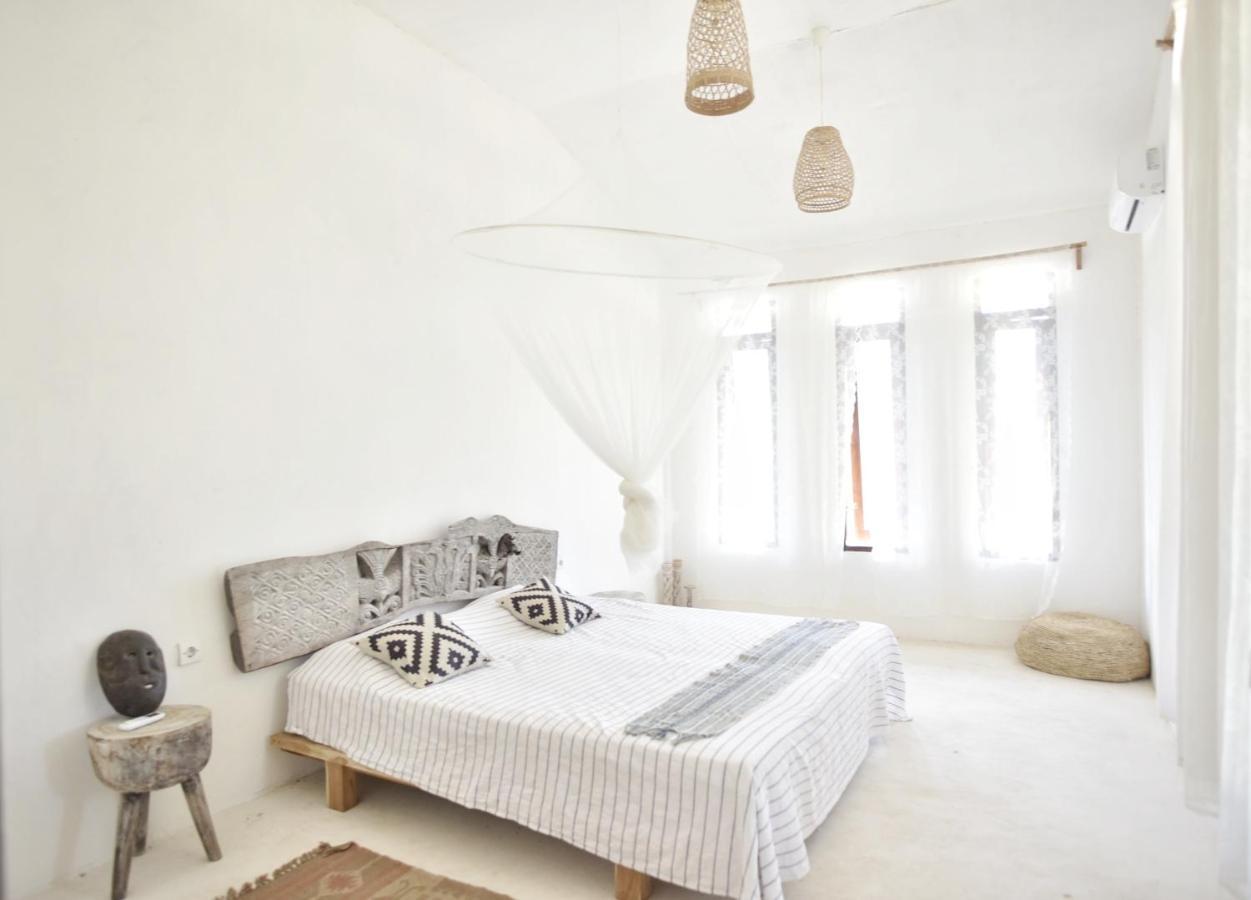 Lambo Homestay Waikabubak Dış mekan fotoğraf