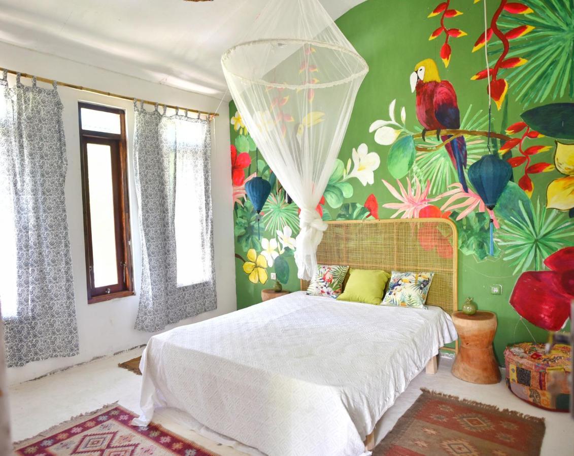 Lambo Homestay Waikabubak Dış mekan fotoğraf